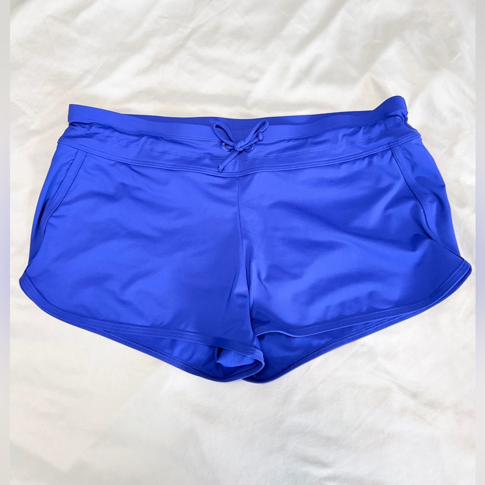 Athleta Women's Vibrant Blue Athletic Shorts